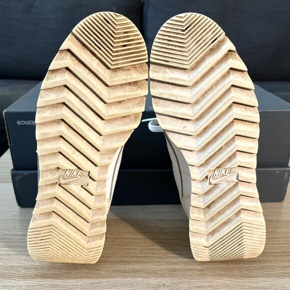 Nike Cortez Classic White Black Leather Casual Shoes 819920-110 Women's Size 7 - Picture 12 of 12